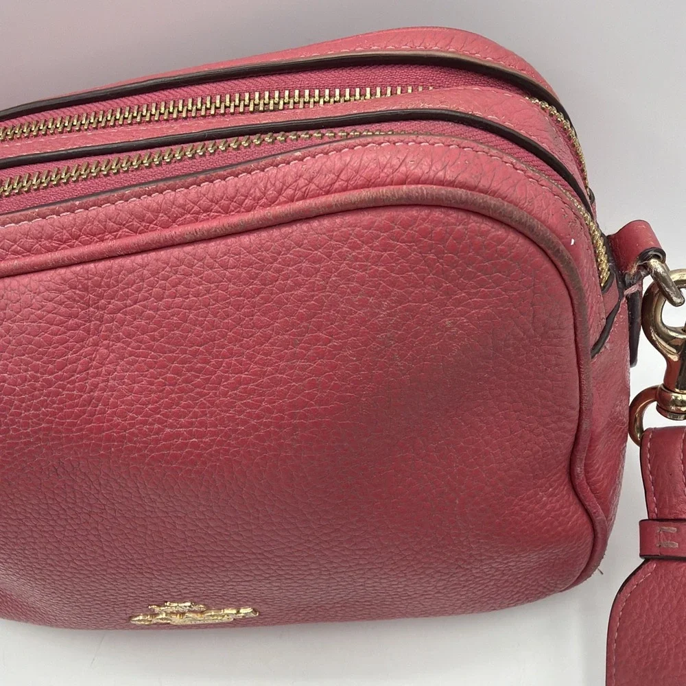 Coach C5805 Women's Crossbody 6 in - Red